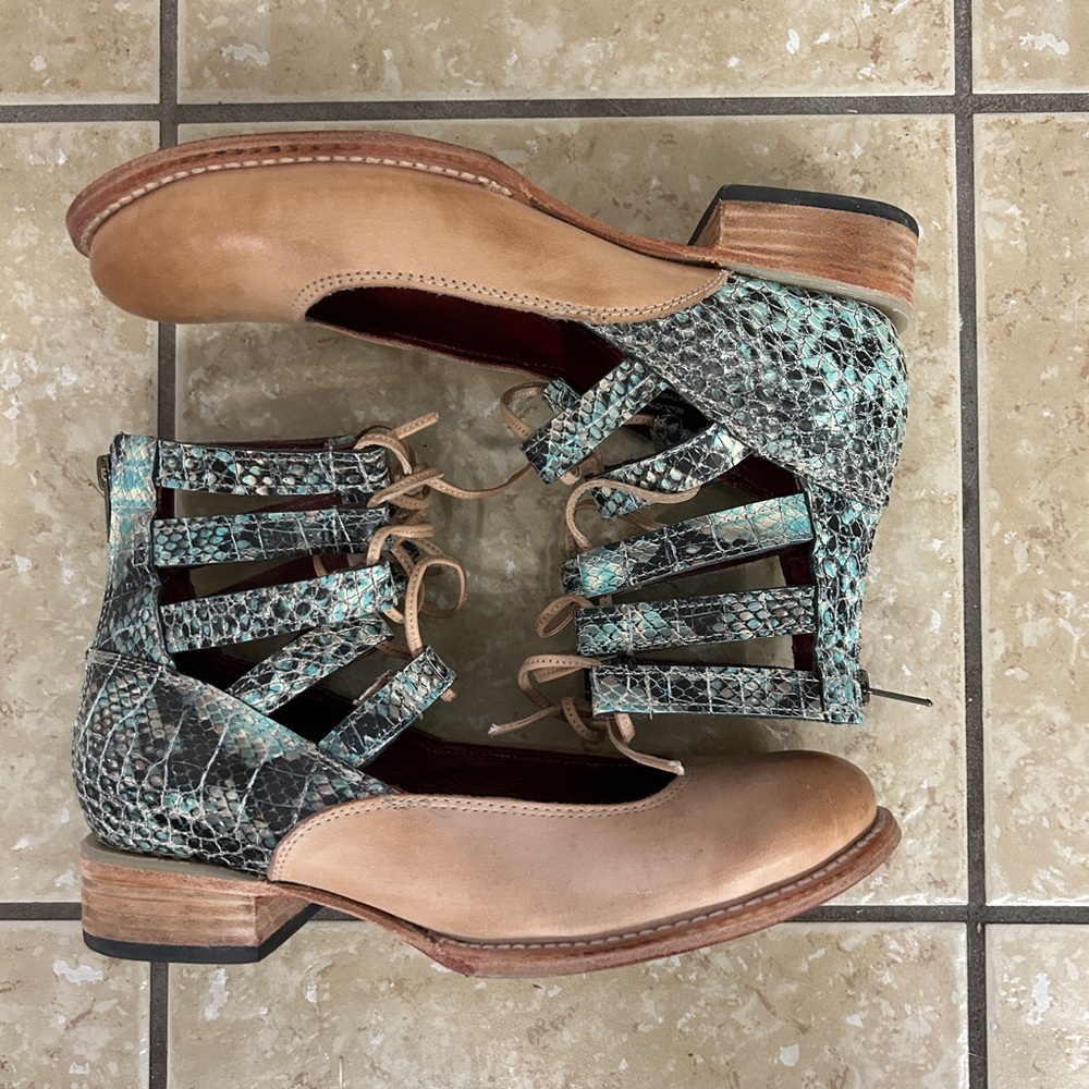 FREEBIRD Supet Cute Shoes